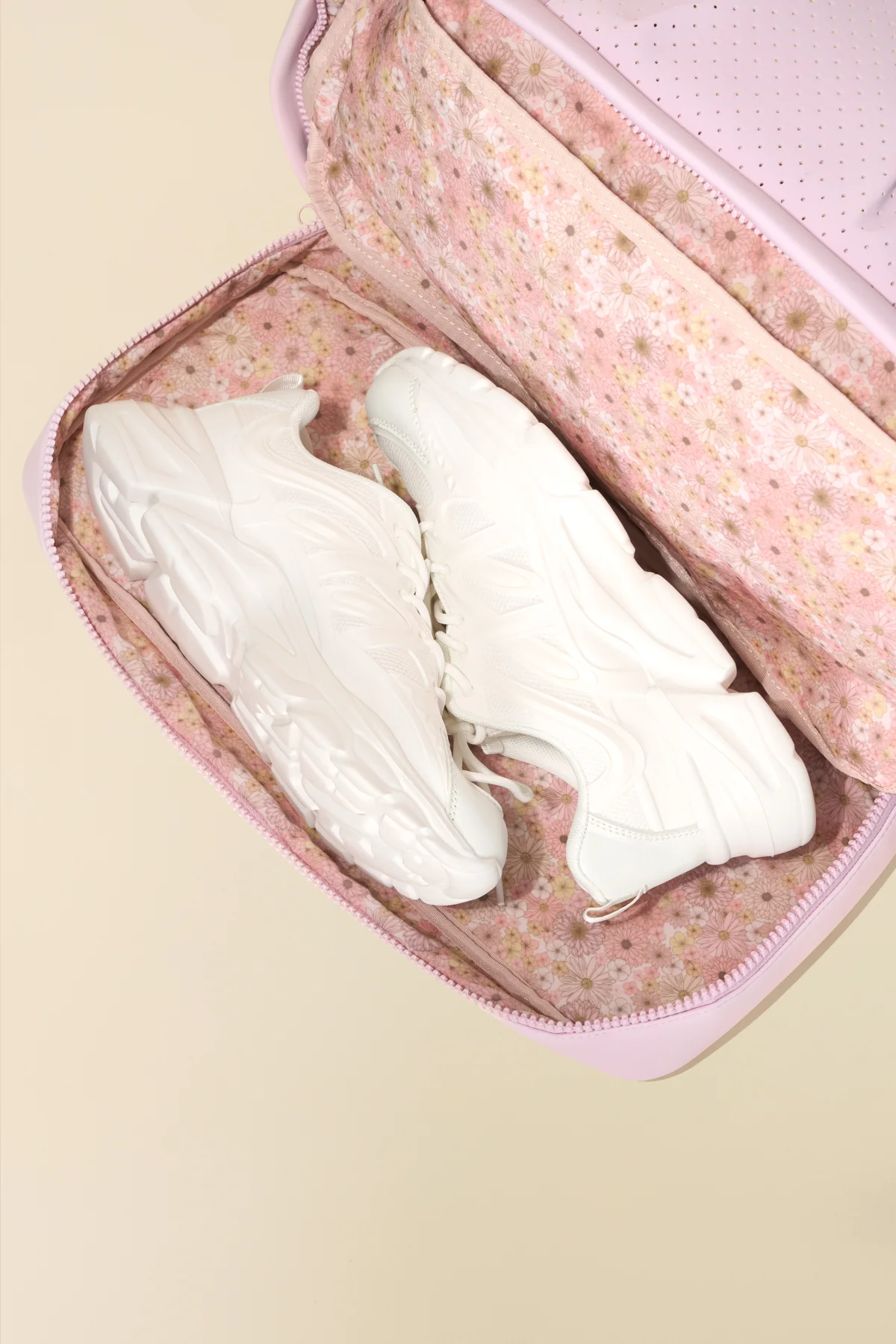 Ella Duffle - Baby Pink - Image 6